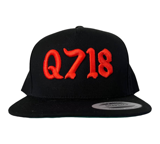 Q718 Snapback BLK ORANGE